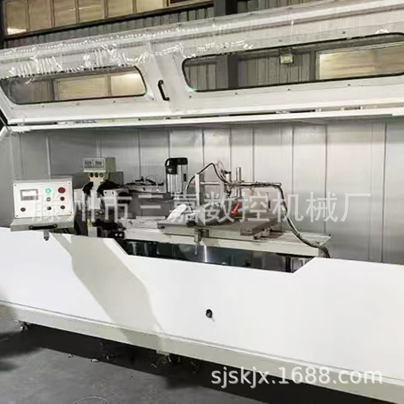 ���Ŵ�Ļǽ�ӿ��и�� �ӿھ� ���Ͻ�Ļǽ�ӹ��豸