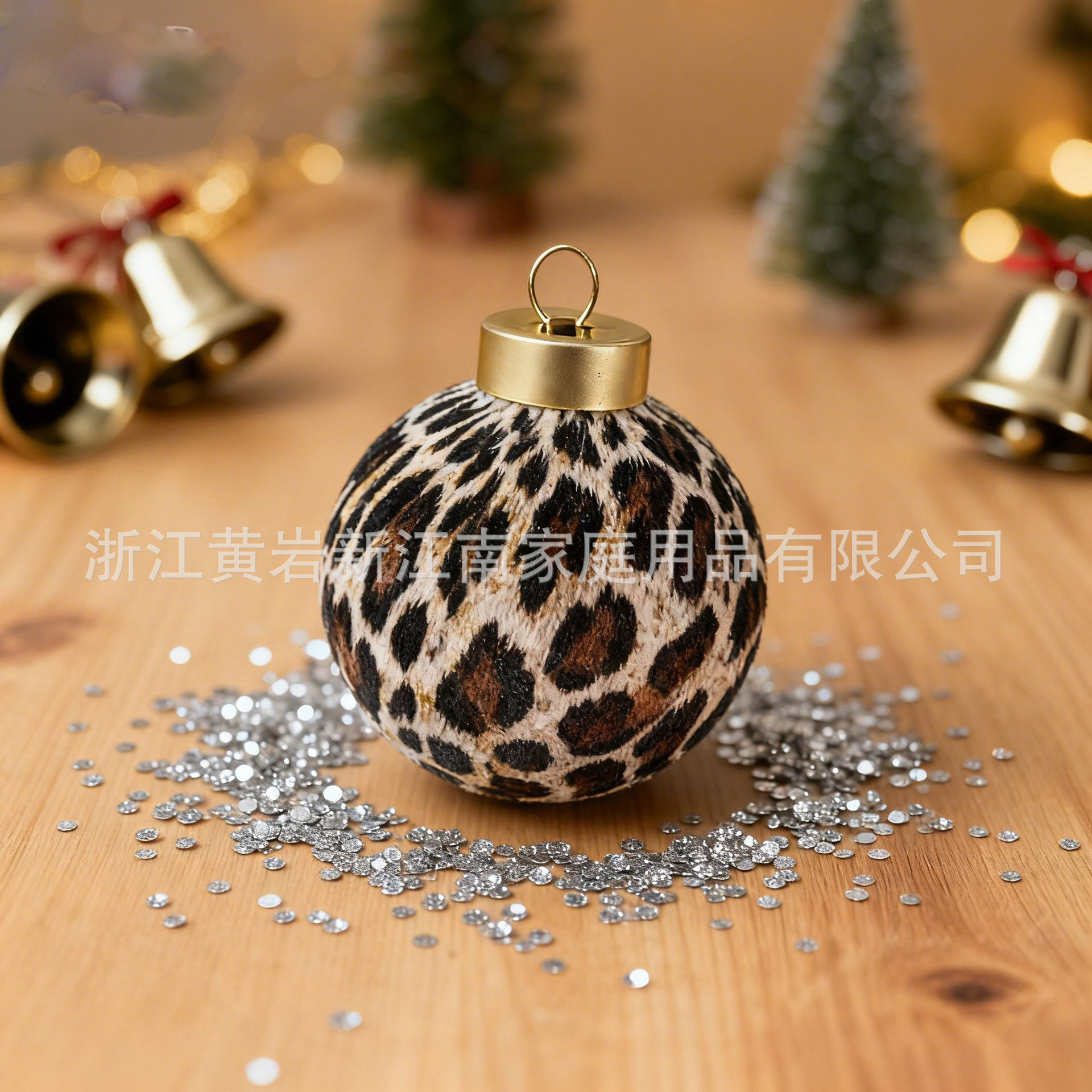 Explosión 6CM estampado de leopardo plástico cubierto bola de Navidad bola de decoración de árbol de Navidad de alto lujo