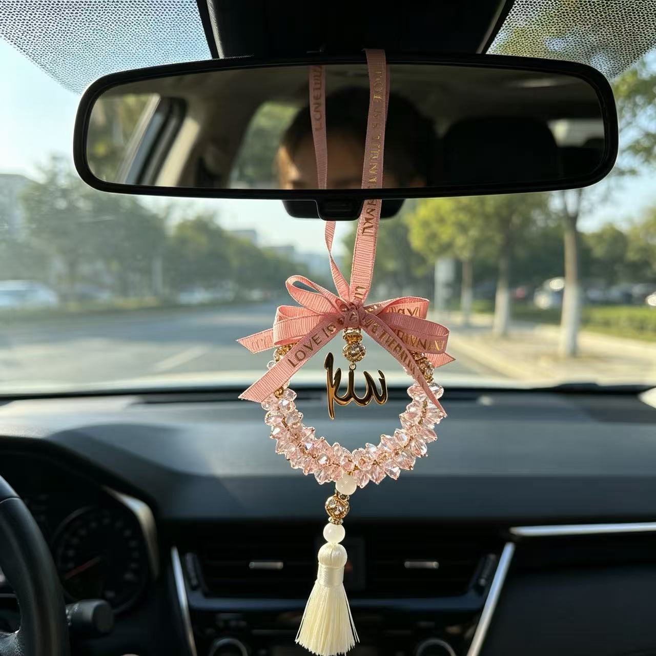 New high-end car pendant, crystal decorative hanging ornament, Southeast Asian cross-border car rearview mirror decoration