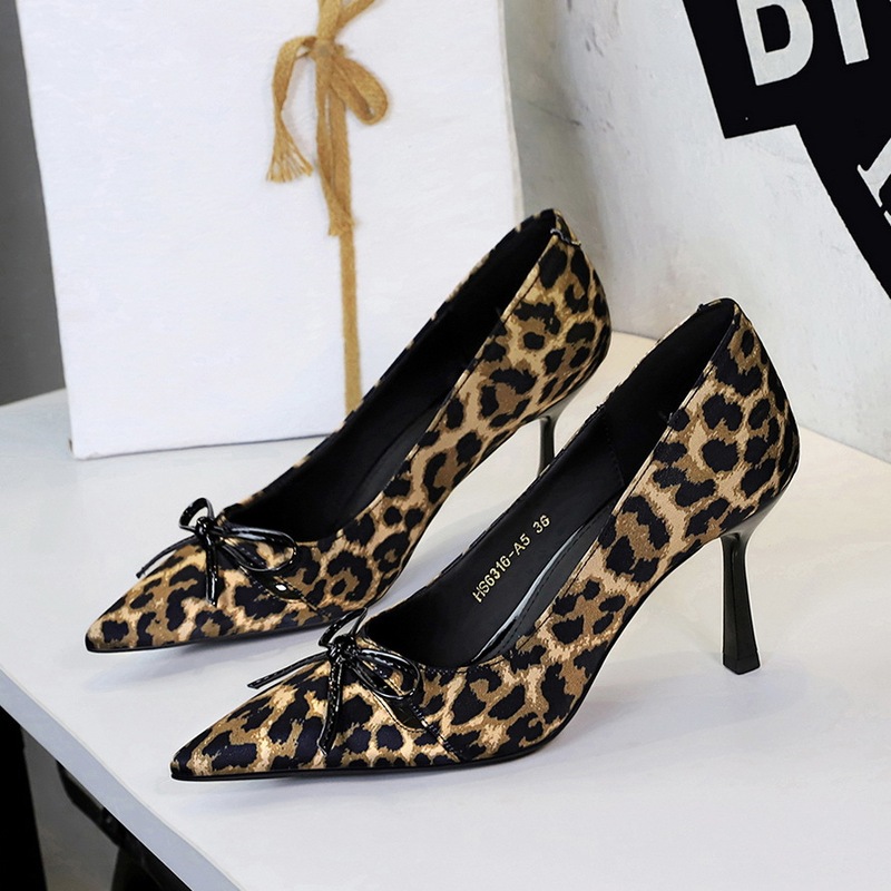 6316-A5 European and American Sexy Retro Leopard Print High Heels for Women, Pointed Toe, Shallow Mouth, Bowknot, Stiletto Heels, Women's Shoes 6316-A5 European and American Sexy Retro Leopard Print High Heels for Women, Pointed Toe, Shallow Mouth, Bowknot, Stiletto Heels, Women's Shoes