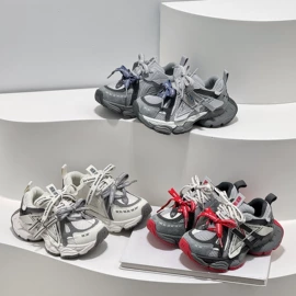 童运动鞋;童凉鞋;童雪地靴