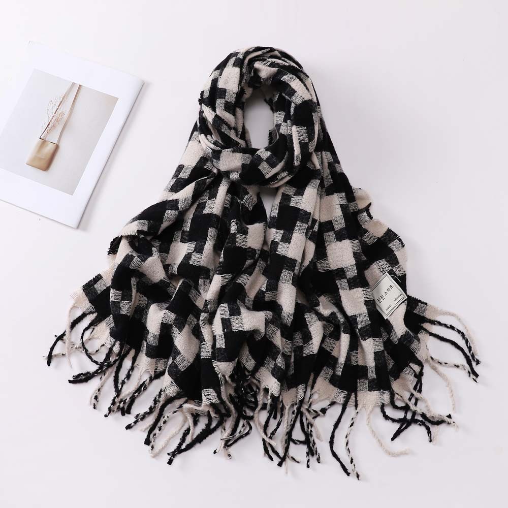 Women's Fashion Geometric Imitation Cashmere Pashmina Scarves display picture 7