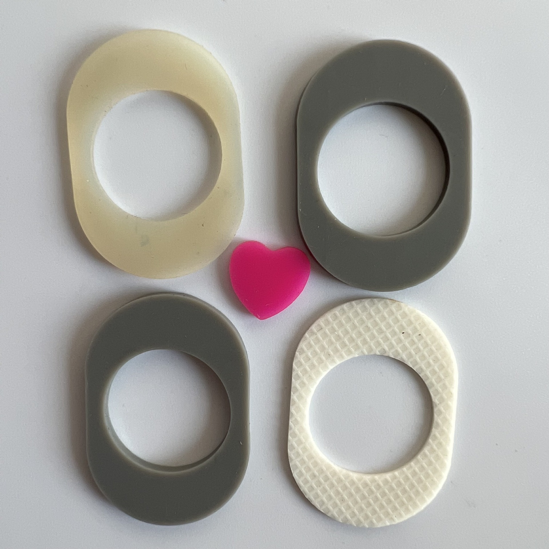 杭州厂家生产各种颜色硅胶垫 脚垫 电器底座格纹垫 防滑耐磨脚垫