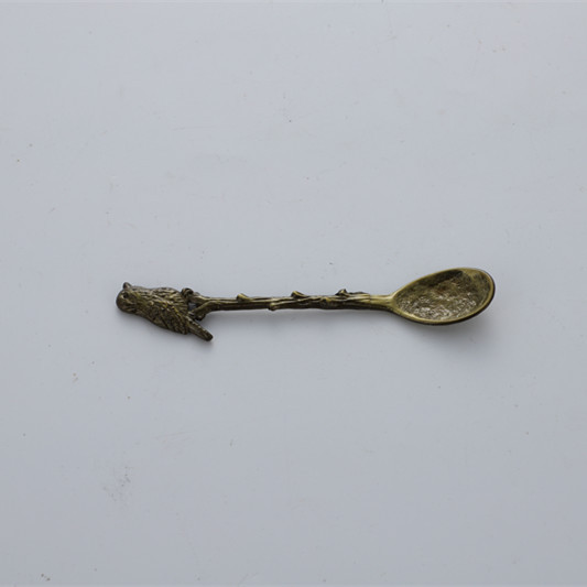 Vintage Style Hammered Bird Design Coffee And Dessert Spoon_voghion.com