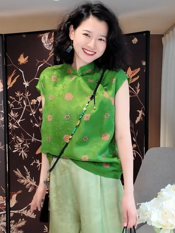 新中国式緑砕花立襟盤ボタン半袖シャツ女性夏高級感軽贅沢国風上着小香風|undefined