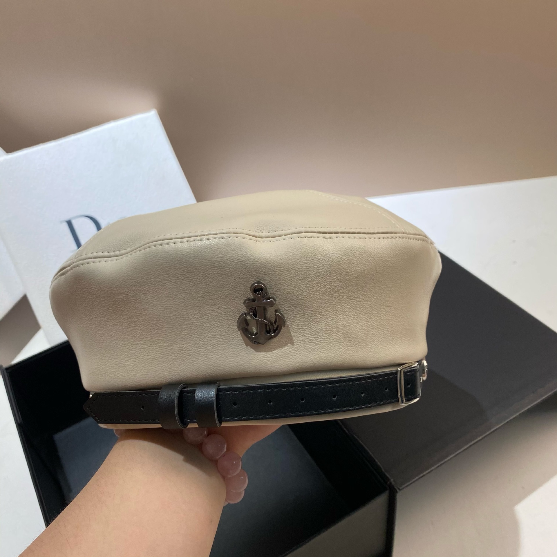 Original design fashion Europe and the United States personality British belt anchor bud hat men and women the same painter hat_voghion.com