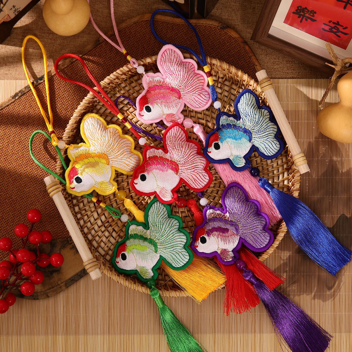 2026 Año Nuevo Koi colgante bordado de doble cara bordado bordado colgante de decoración de flores de lanterna de Año Nuevo hecha a mano DIY material de barril