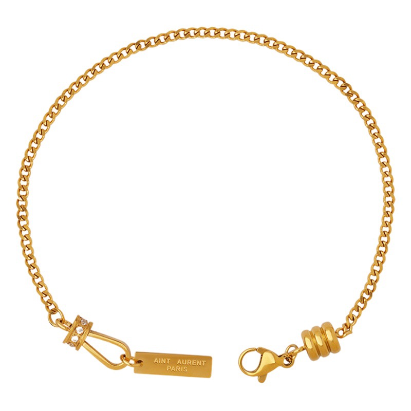 韓系はジルコンをはめ込んで字の方のブランドのペンダントのブレスレットを彫ります。