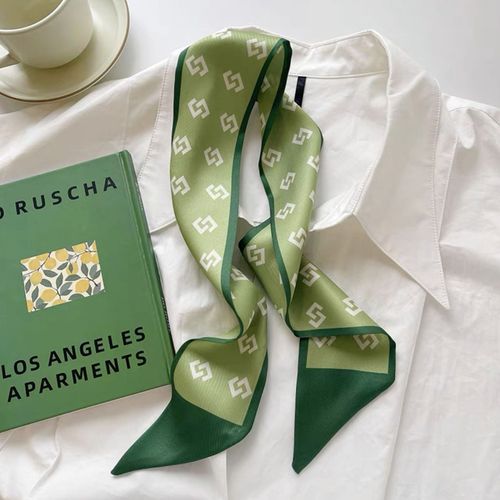 Small green silk scarf for women showing whiteness and tenderness in spring and summer thin narrow ribbon hair tie hair tie bag decoration long scarf