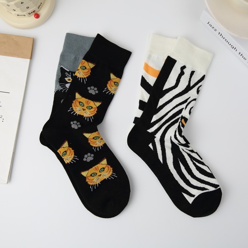 Original left and right foot AB socks for women, couple socks, kitten zebra print, personalized asymmetrical ins trendy mid-calf men's socks
