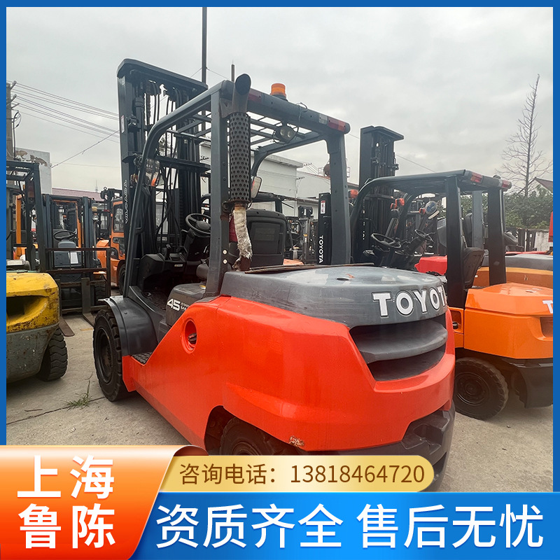 优惠出售9成新叉车 9成新丰田4.5吨叉车 二手合力叉车 二手杭州叉