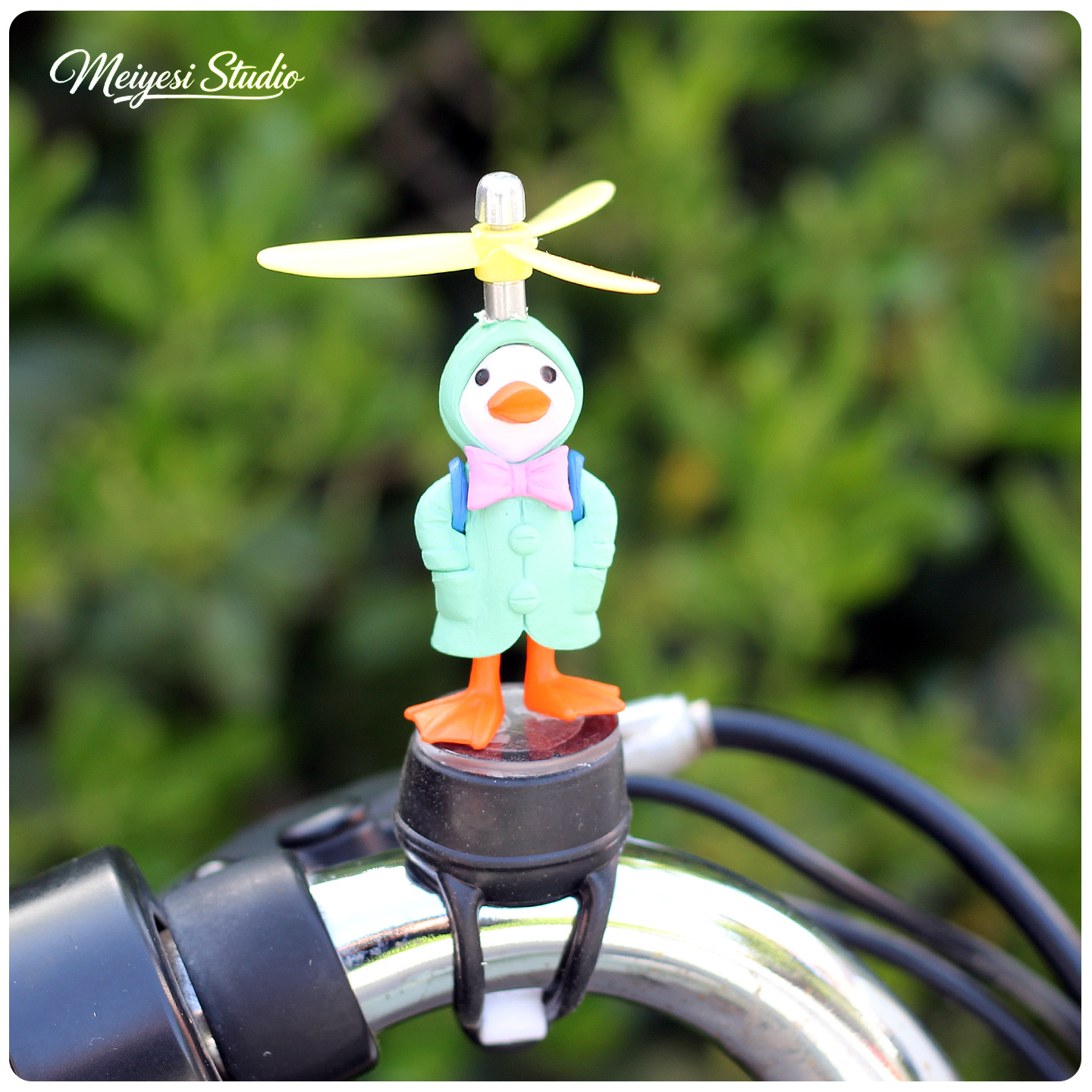 Cariñosa muñeca de dibujos animados accesorios de decoración de automóviles eléctricos accesorios de motocicleta de batería de bicicleta manija de decoración