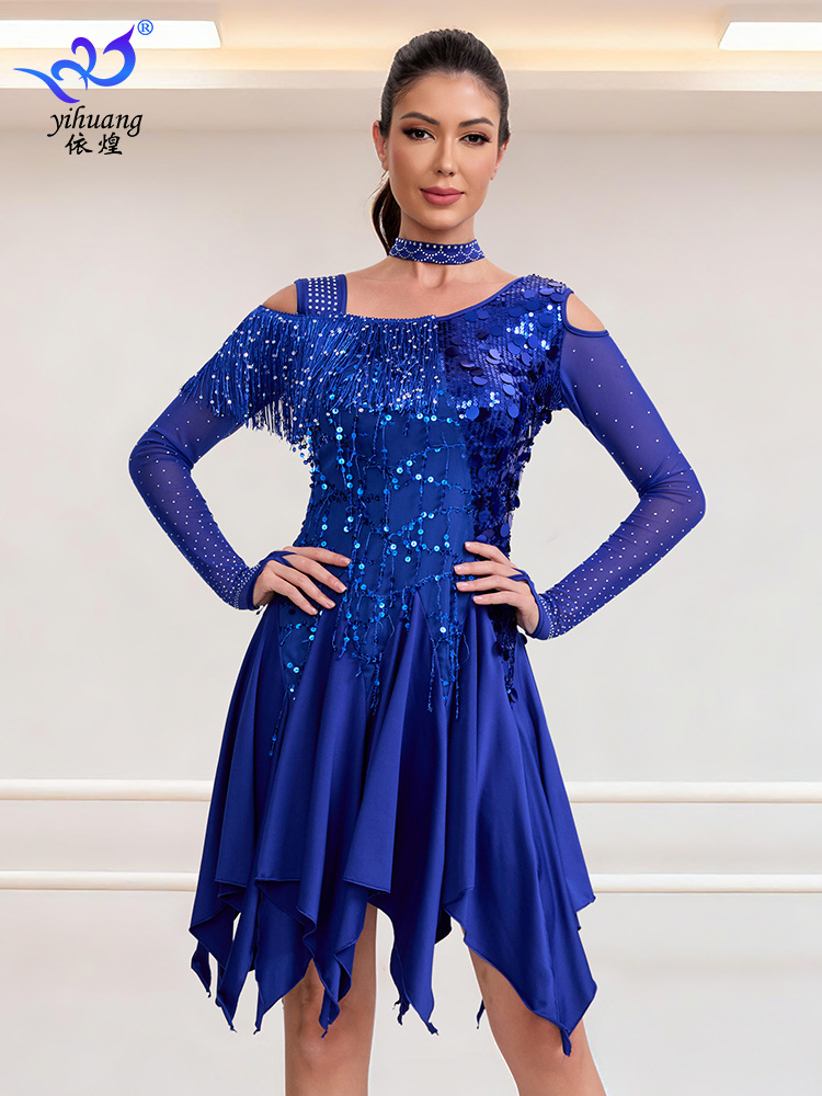 Rəqs yubkası, uzunqol, qotazlı və sequinli, səhn paltarı