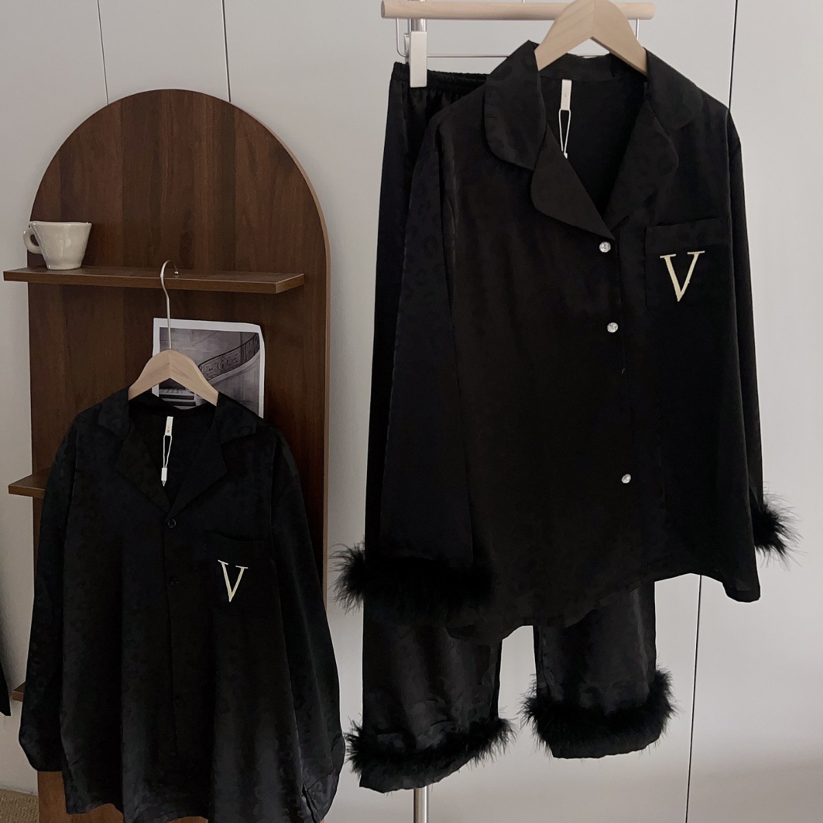 Embroidery Satin Sleepwear Set – Feather Design Long-Sleeve Loungewear (M-XL) – Elegant & Breathable For Home & Outings_voghion.com