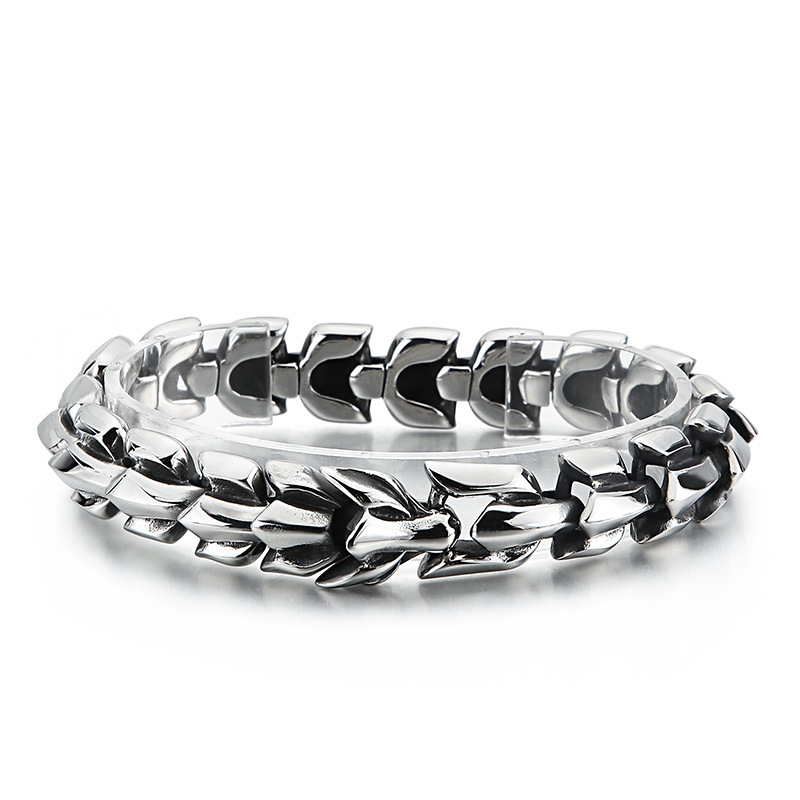 Factory jewelry wholesale men's personality creative fashion dragon chain bracelet punk trend domineering titanium steel bracelet Factory jewelry wholesale men's personality creative fashion dragon chain bracelet punk trend domineering titanium steel bracelet