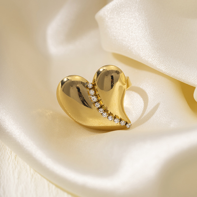 Anillo de zircon de amor de acero inoxidable de alta calidad, anillo de titanio exagerado, joyas de mano de acero de titanio, anillos europeos y estadounidenses transfronterizos