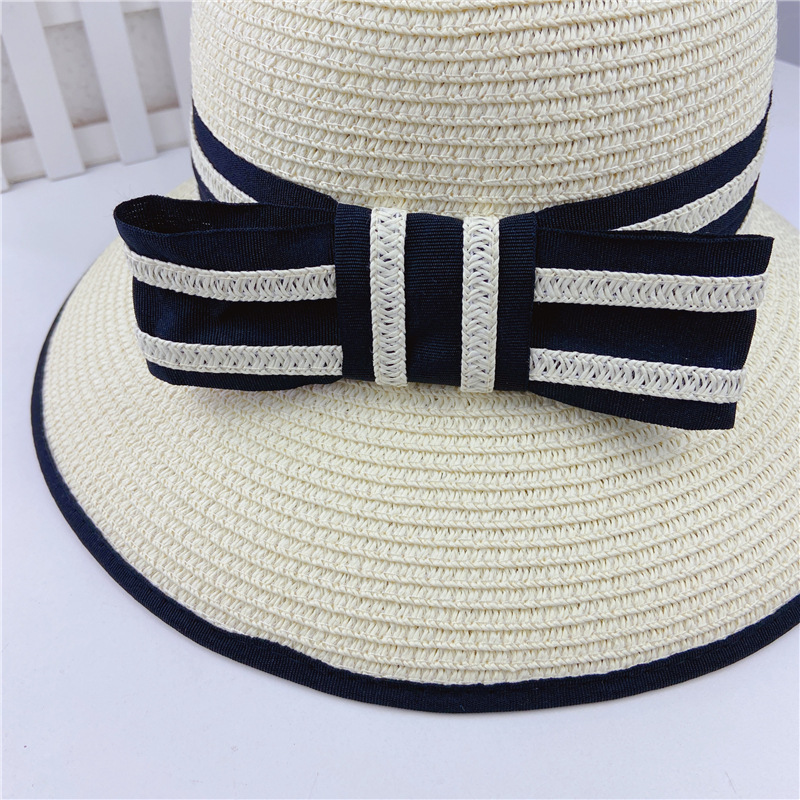White, Beige Color Women's Spring And Summer Fashion Beach Foldable Casual Face-covering Grass Hat