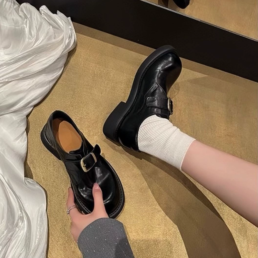 Вся воловья кожа внутри и снаружи ~ Кожаные пуговицы с толстыми каблуками Lefu обувь женские маленькие кожаные туфли 2024 новый британский ретро дикие одиночные туфли