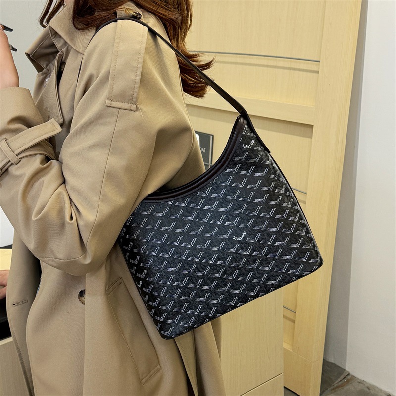 대외 무역 폭발 2025 새로운 호보 개 치아 언더암 가방 인쇄 통근 쇼핑백 올 매치 패션 여성 어깨 가방