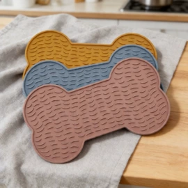 狗狗食具;减压玩具;喂养餐具