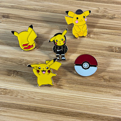 Japanese-style Ins trendy anime cartoon brooch Pikachu cute badge student clothing bags versatile alloy pin