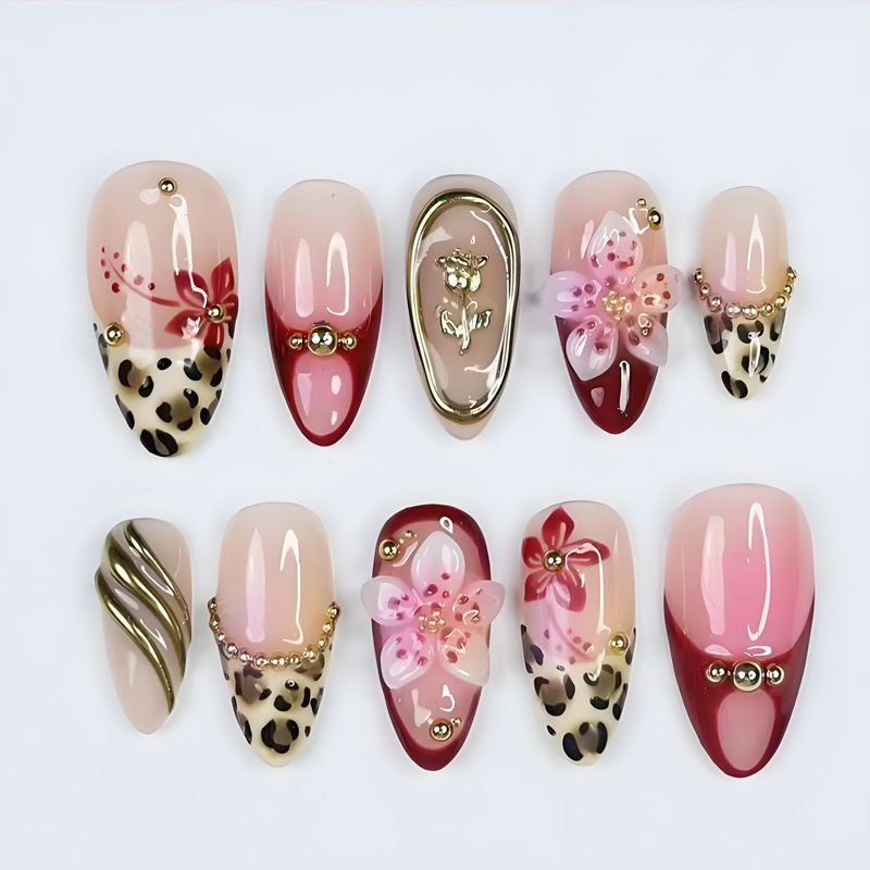 30 Pieces of 3D Three-Dimensional Flower Gilt Leopard Print Crushed Diamond Wearable Nails Cross-Border European and American Hot-Selling Wearable Nails Wholesale Nails