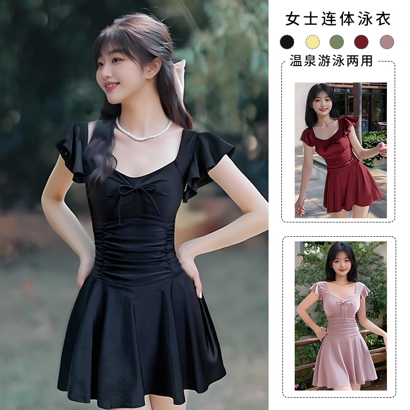 Traje de baño de una pieza para mujer 2025 nuevo color sólido dulce y lindo conservador ligeramente gordo que cubre la carne traje de baño de vacaciones de aguas termales al por mayor