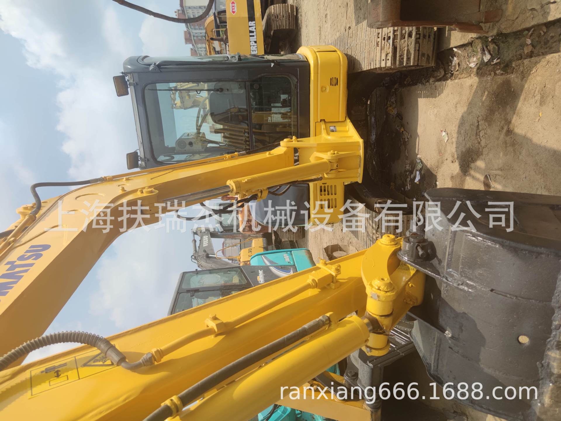 PC30 PC35 PC40 PC50 PC55 PC60 6吨小松挖掘机 二手小松挖机pc60