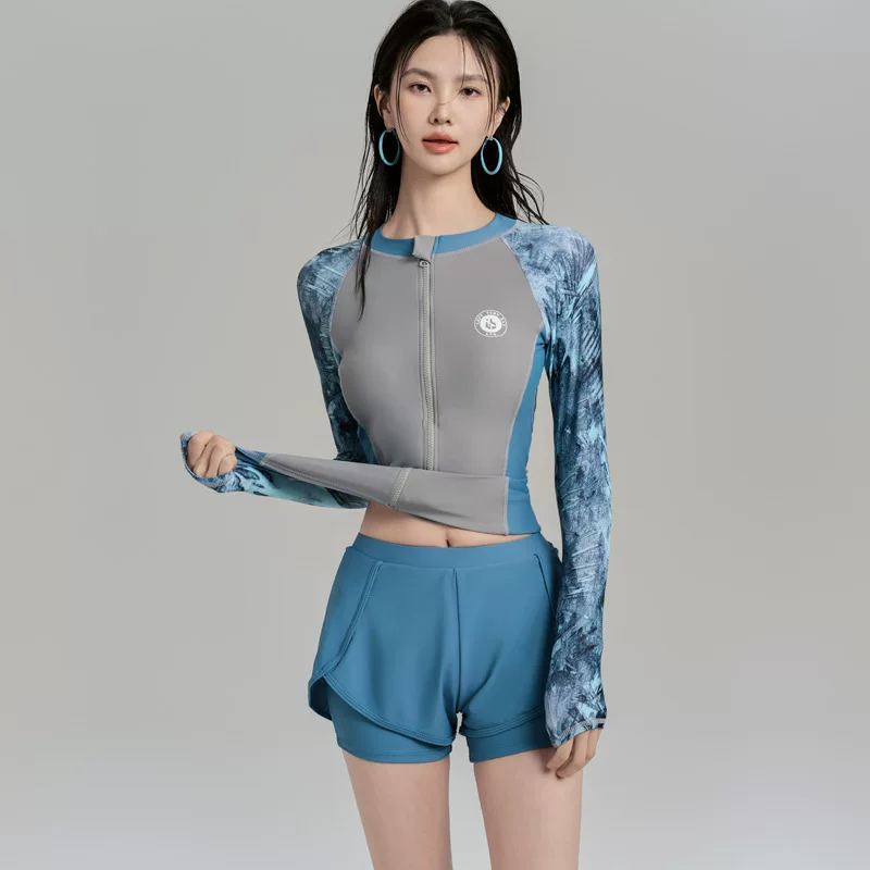 Summer swimwear, long-sleeve with zipper, top with cups, plus size, sun protection