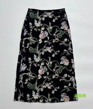 新中式高奢面料精致钉珠花卉藤蔓图案过膝中长半裙