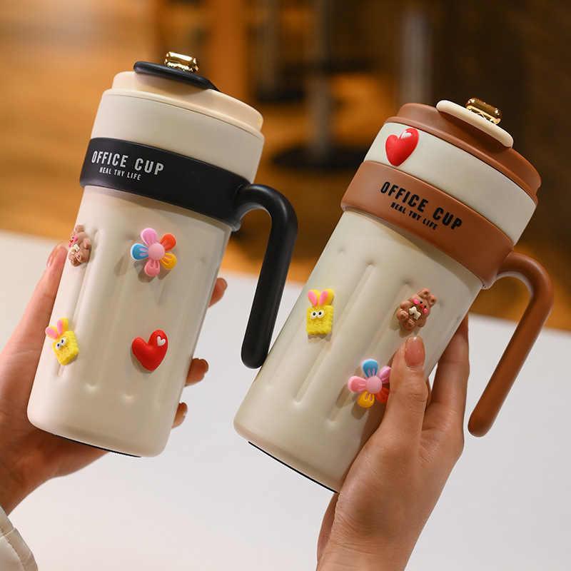新しいコーヒーカップ 304 ステンレス鋼魔法瓶カップ屋外高価値男性と女性の車のウォーターカップギフト卸売|undefined