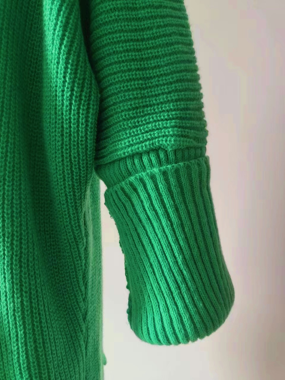 Basic, Classic Style Style Wholesale Women's Basic Classic Style Solid Color Long Sleeve Sweaters & Cardigans