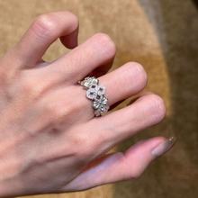 老钱风银色微镶锆石镂空雕花开口戒指小众设计复古轻奢高级感手饰