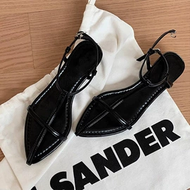 女式时装单鞋;女式皮靴;乐福鞋