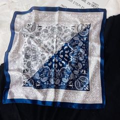 クロスボーダーカシューナッツスカーフヨーロッパとアメリカのレトロな模擬シルクスカーフ女性用70センチメートルスクエアスカーフ薄型多用途装飾スカーフショール