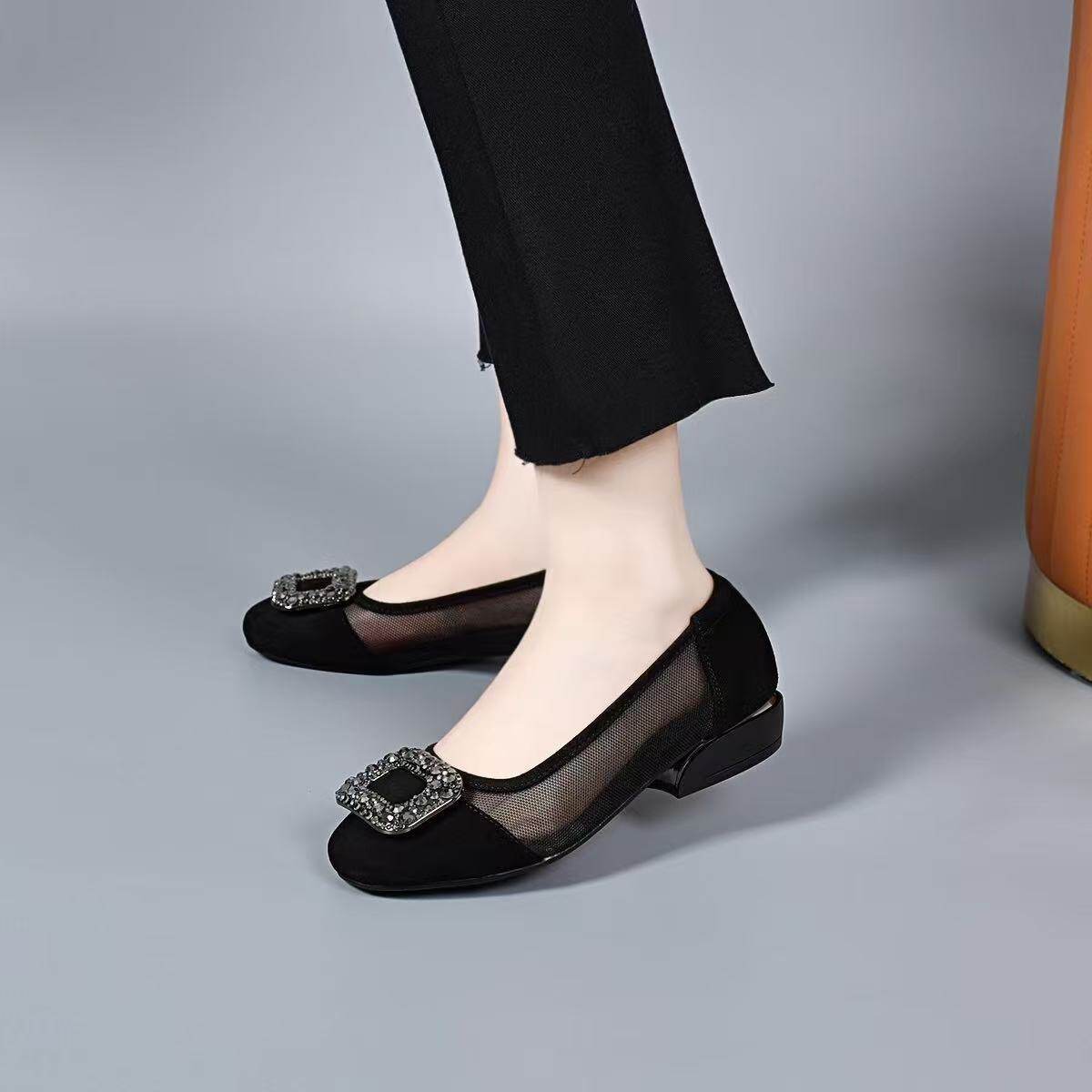 Sandal nữ da thật mũi tròn gót thấp lưới hở mũi — màu đen