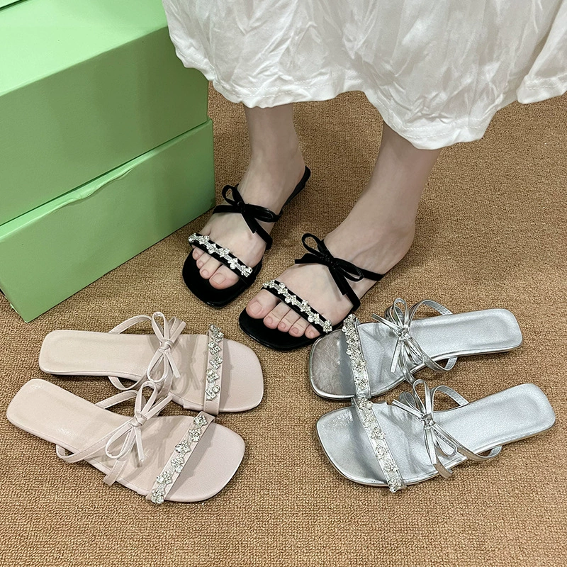 Женские летние плоские тапочки в французском стиле, новые, с римской подошвой, стразами и бантом, универсальные сандалии