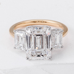 Europe and the United States explosions atmospheric luxury fashion 18K gold 5.28 karat emerald cultivation diamond ring source manufacturers
