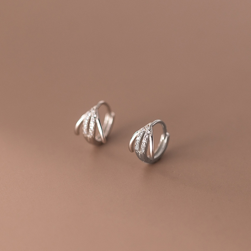 Eloch s925 orejas de plata con diamantes líneas huecadas joyas de orejas de moda M00645