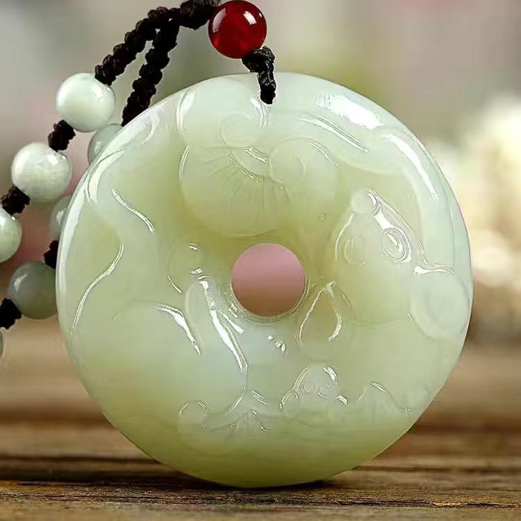 Mặt dây chuyền ngọc trắng xanh tự nhiên hình 12 con giáp phong thủy — Chuột, Gà, Khỉ, Thỏ chi tiết 5