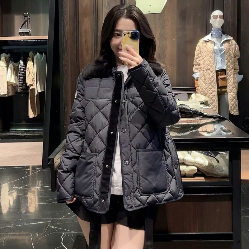 毒家现货原标M蒙家徽标刺绣獭兔毛毛领90白鸭绒菱格羽绒服外套|undefined