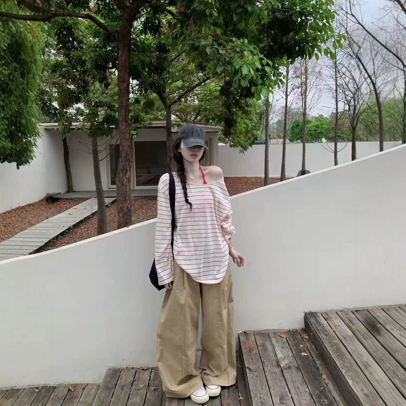 Korean-style striped off-shoulder sheer sun-protective cover-up t-shirt for women, summer design, beach wear, off-shoulder top Korean-style striped off-shoulder sheer sun-protective cover-up t-shirt for women, summer design, beach wear, off-shoulder top