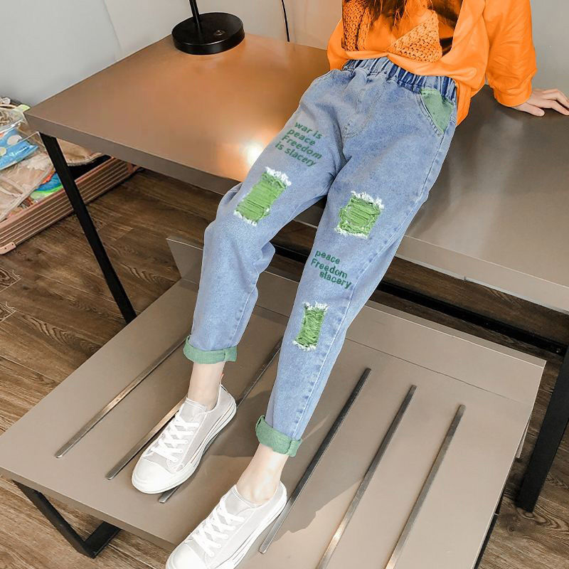 Girls' jeans, spring and autumn style, girls' holes, Korean style foreign style pants, big boys' loose baby, children's pants fashion