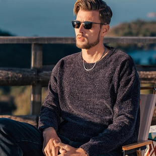 Pullover Sweater Men's Winter Solid Color Classic One-piece Velvet Simple Fashion Top Trendy Round Neck Chenille Knit