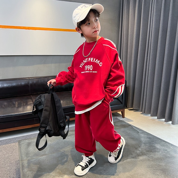 Boys' Spring Red Sweatshirt Set 2026 New Children's Spring and Autumn Sportswear Stylish and Fashionable New Year Outfit