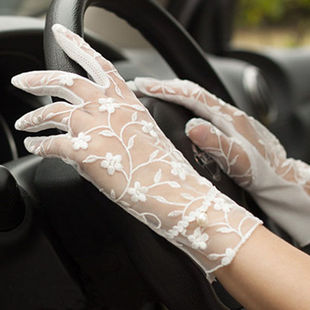 Driving Sun Protection Gloves for Women, Thin Summer Cycling Non-Slip Touch Screen Ice Silk Short Breathable Five Fingers