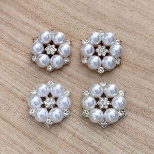 Pearl flower DIY accessories handmade headdress hair accessories flower plate diamond buckle six pearl flower heart phone case material