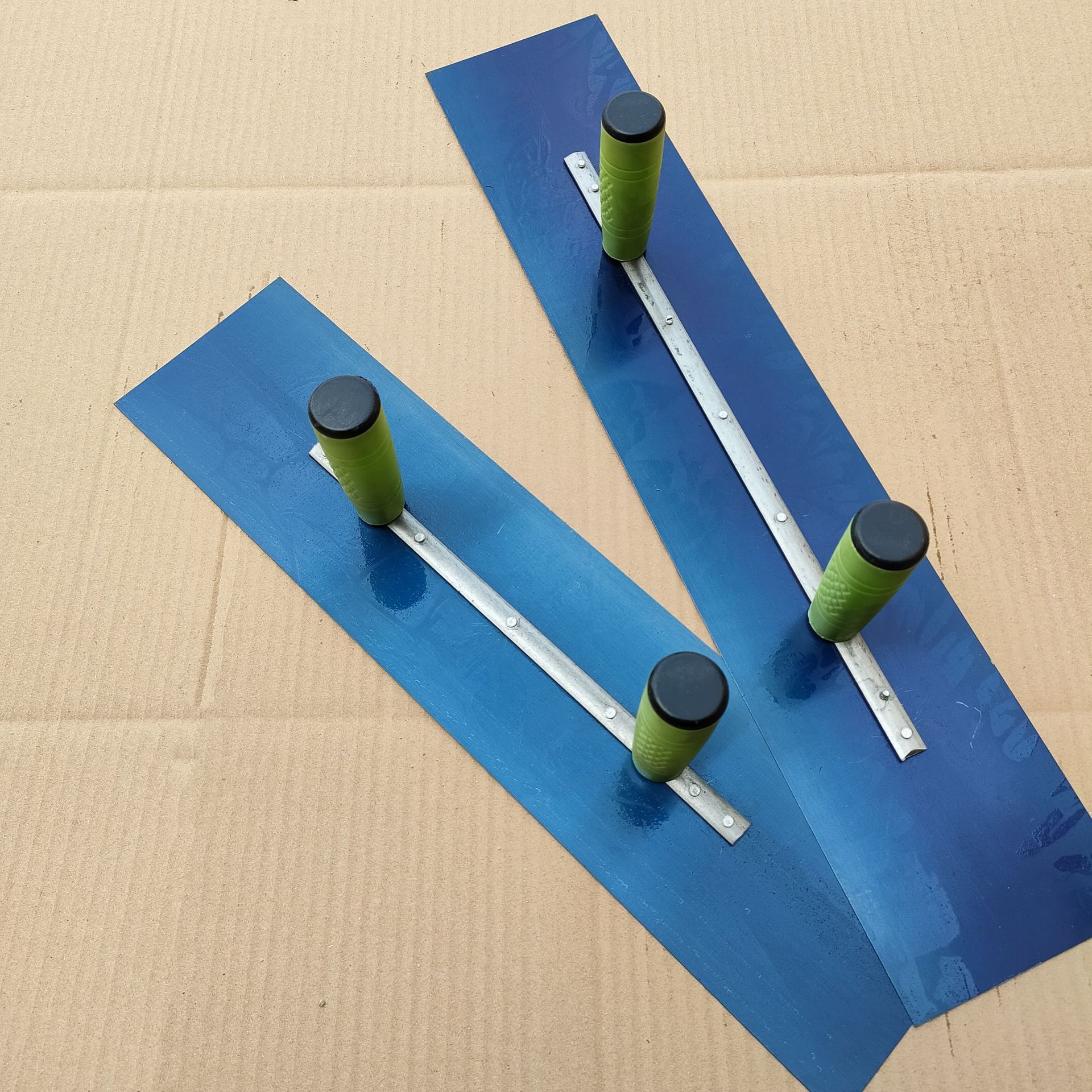 油漆工具塑料雙手柄大板批灰刮膩子藍鋼牆面找平工具批板泥抹子