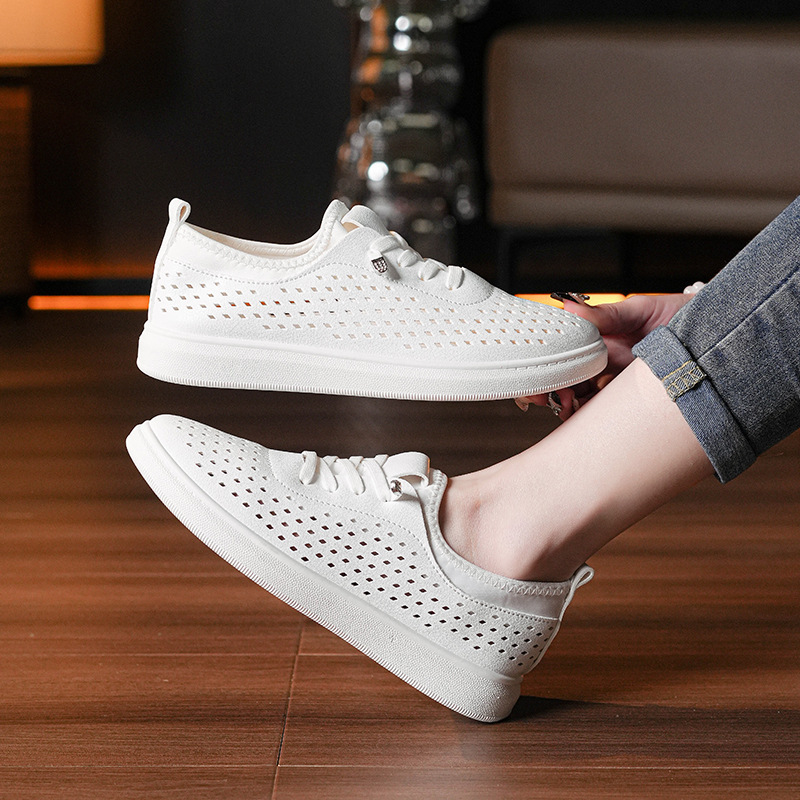 Summer White Shoes Women's Flat Breathable Casual Sneakers 2024 New Soft Sole Comfortable Hollow Breathable Women's Shoes Trendy