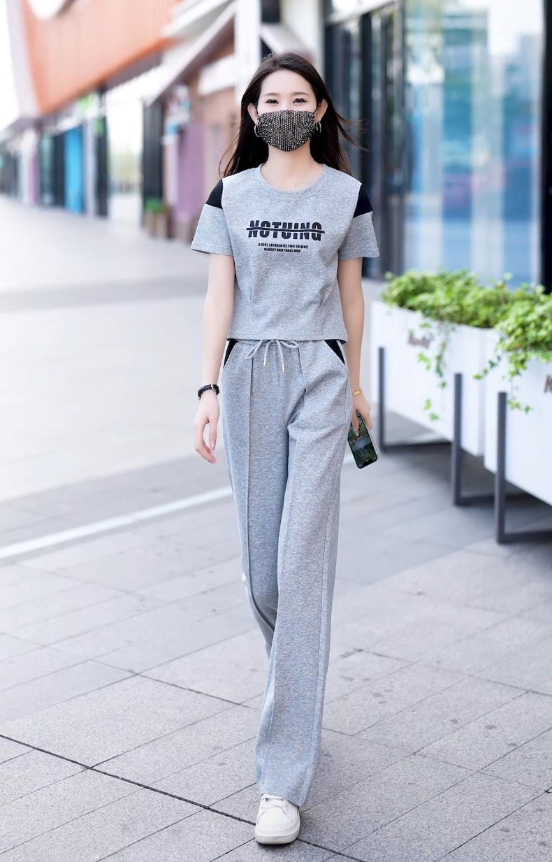 Women's Contrast Color Casual Sports Suit Short Sleeved Top And Wide Leg Pants Two Piece Set Stylish Slimming Trendy 2026_ecoleips.com
